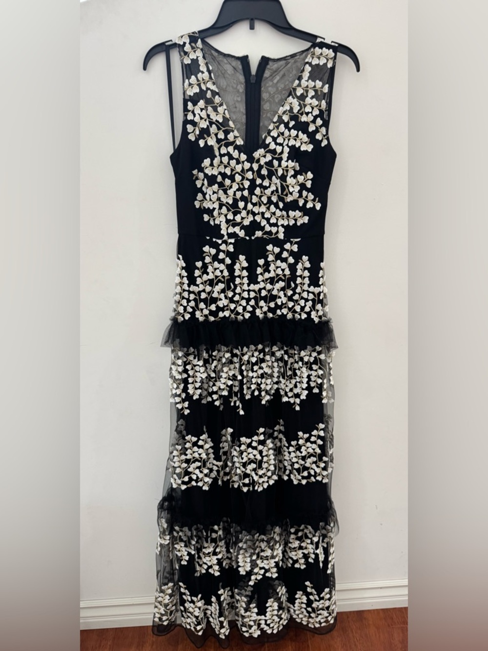 BCBGMaxAzria Black Evening Gown with White and Gold Floral Appliqué, Size 6